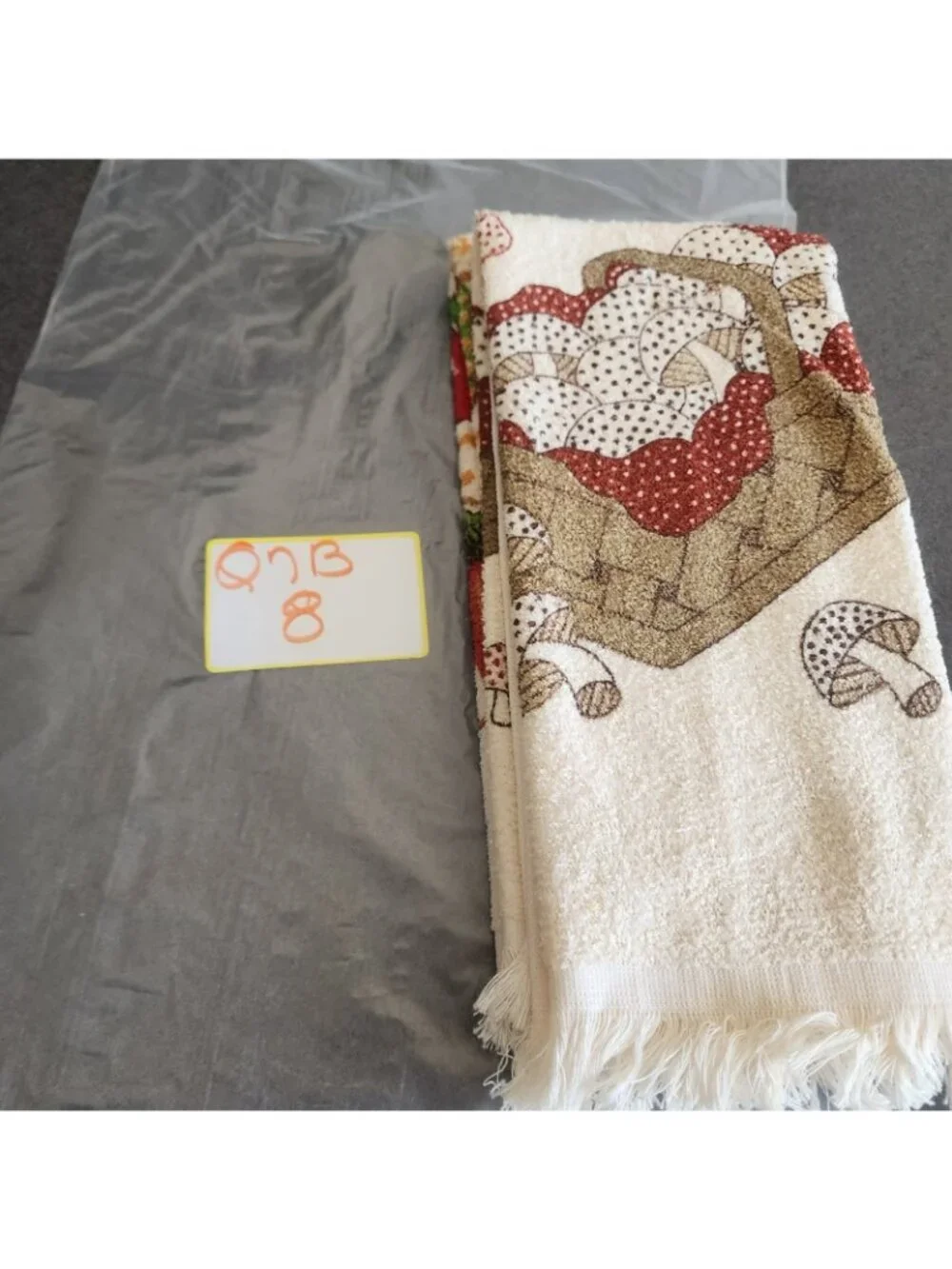 Vtg 70s Mushroom Basket & Vegetables Terry Cloth Kitchen Hand Towels Set Of 2